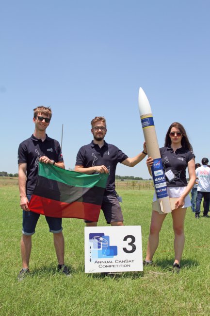 ../previews/016-CanSat Competition_4863.jpg.medium.jpeg