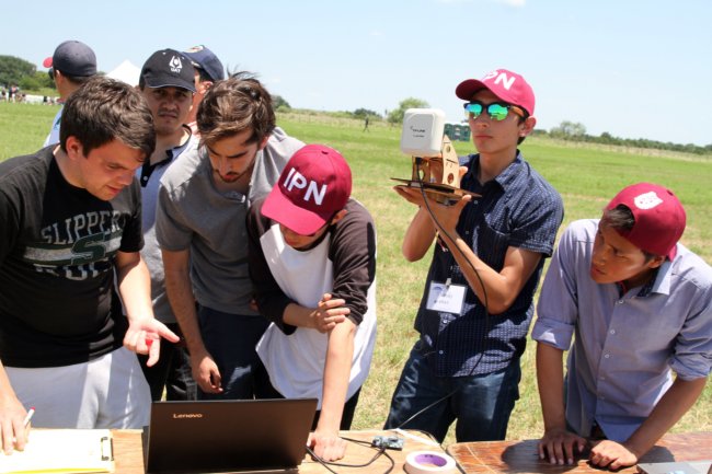 ../previews/024-CanSat Competition_4880.jpg.medium.jpeg