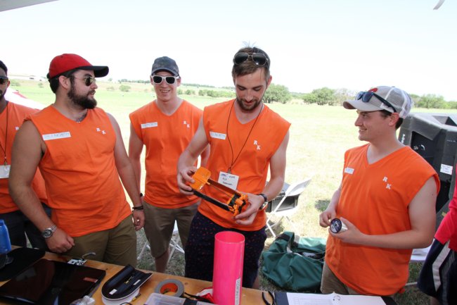 ../previews/061-CanSat Competition_4665.jpg.medium.jpeg