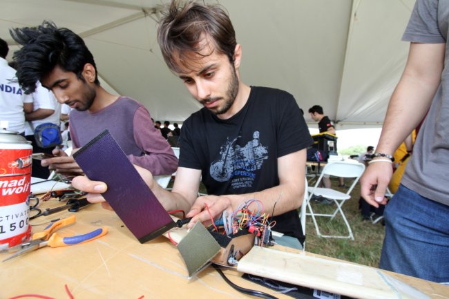 ../previews/070-CanSat Competition_4678.jpg.medium.jpeg