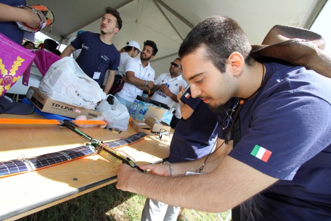 ../previews/073-CanSat Competition_4681.jpg.medium.jpeg