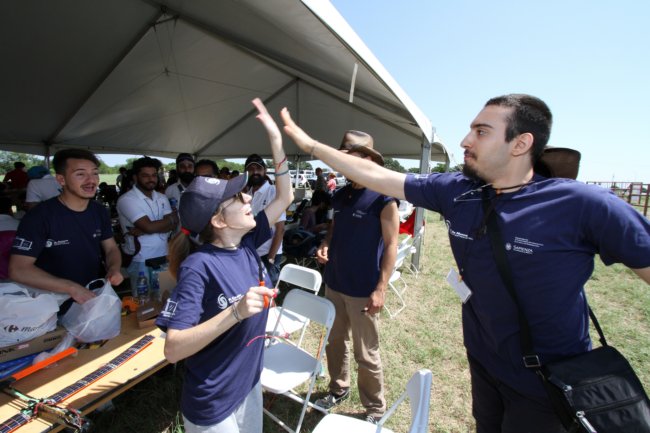 ../previews/075-CanSat Competition_4683.jpg.medium.jpeg