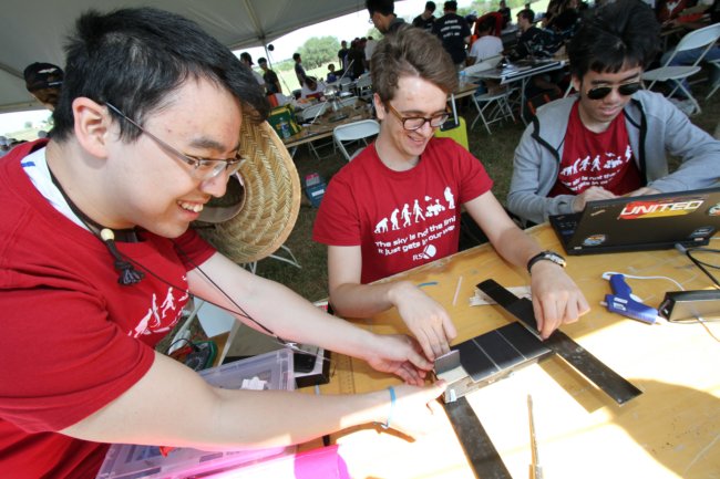 ../previews/078-CanSat Competition_4686.jpg.medium.jpeg