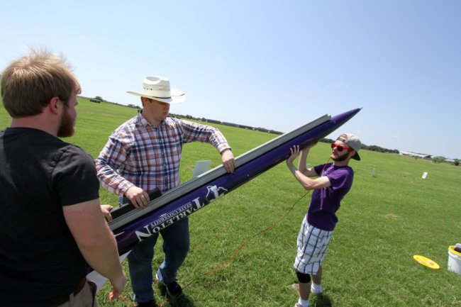 ../previews/084-CanSat Competition_4692.jpg.medium.jpeg