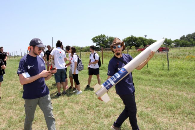 ../previews/097-CanSat Competition_4707.jpg.medium.jpeg