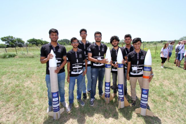 ../previews/105-CanSat Competition_4716.jpg.medium.jpeg